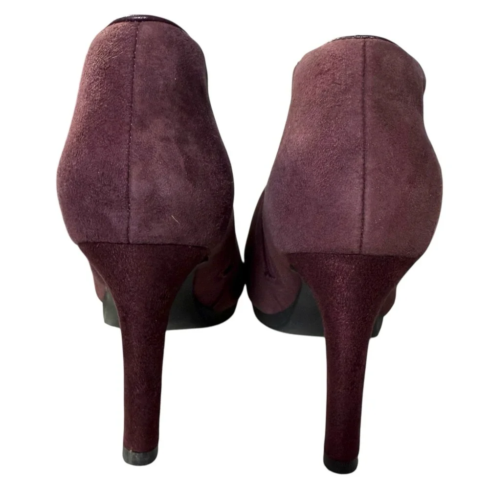Clarks Womens‎ 8.5M Ambyr Gem Plum Suede Ankle Booties Platform Heels